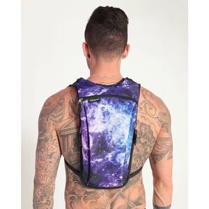 NWT- iHeartRaves Stardust Hydration water Pack rave/music festivals Galaxy